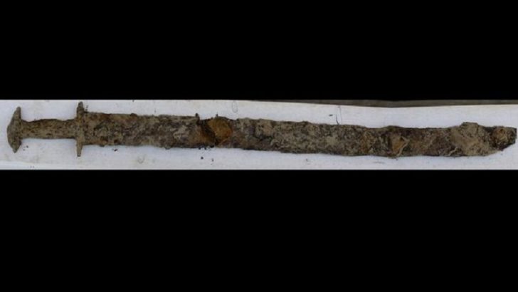 Girl, 8, pulls a 1,500-year-old sword from a lake in Sweden