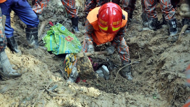 Landslide kills four in Ctg